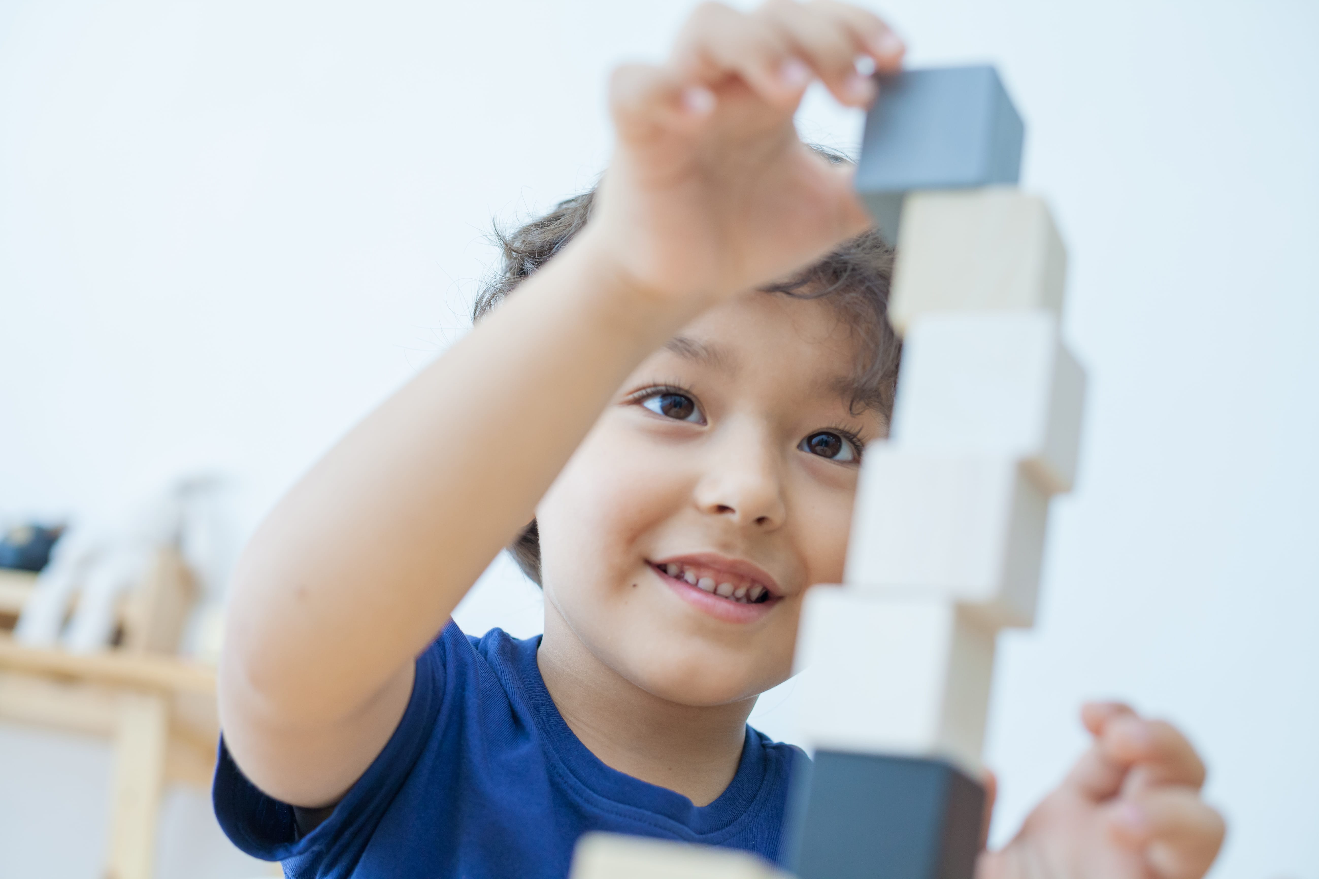 cubos madera plantoys